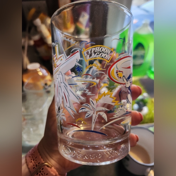 Walt Disney 25 Years Vintage Cup - Picture 3 of 4